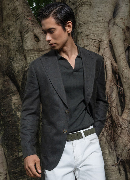 Smart. Casual. Your Off-Duty Uniform.