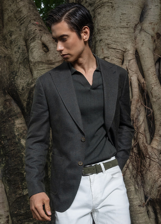 Smart. Casual. Your Off-Duty Uniform.