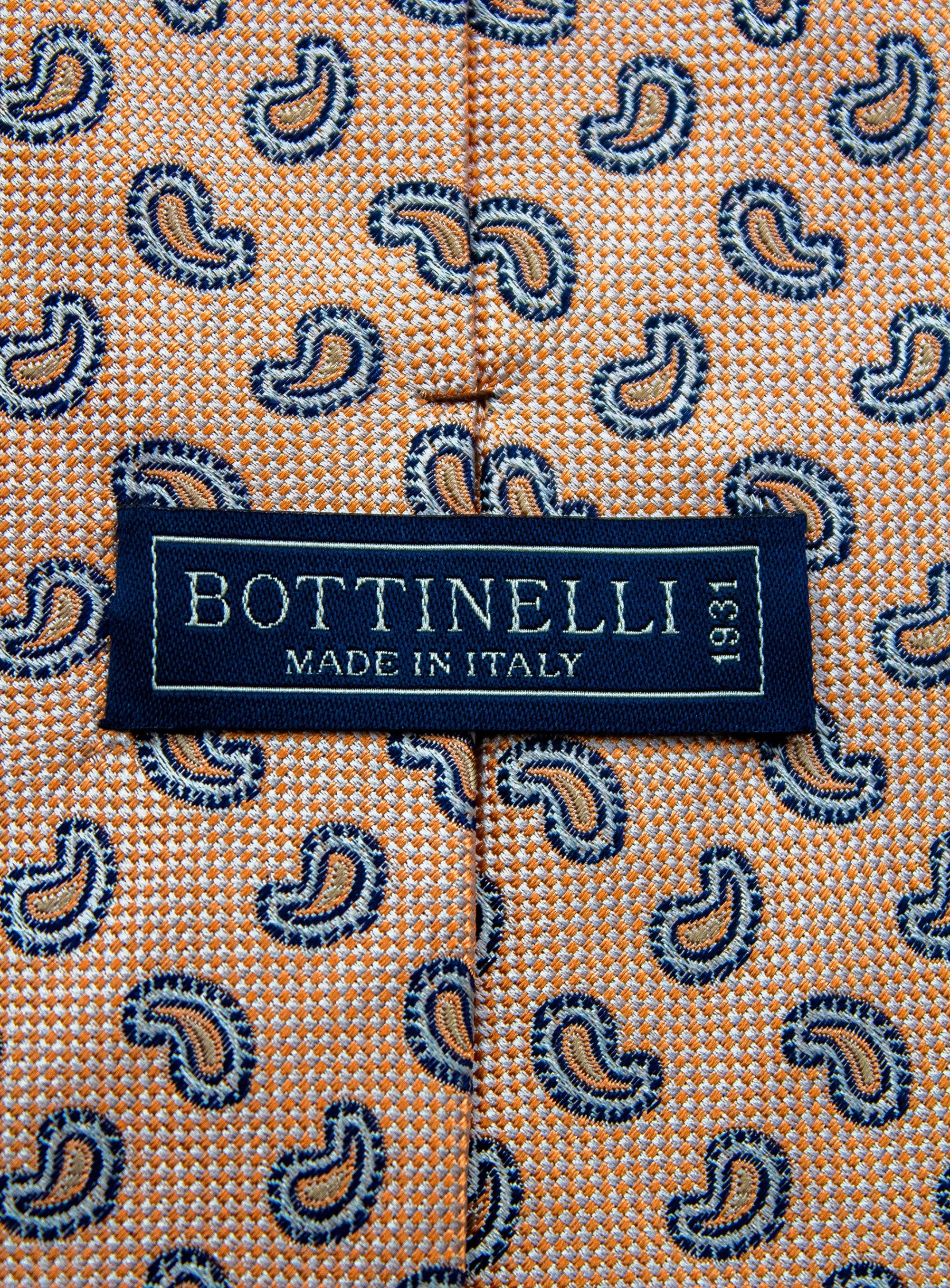 Bottinelli Italian Silk Tie: Peach Paisley Perfection