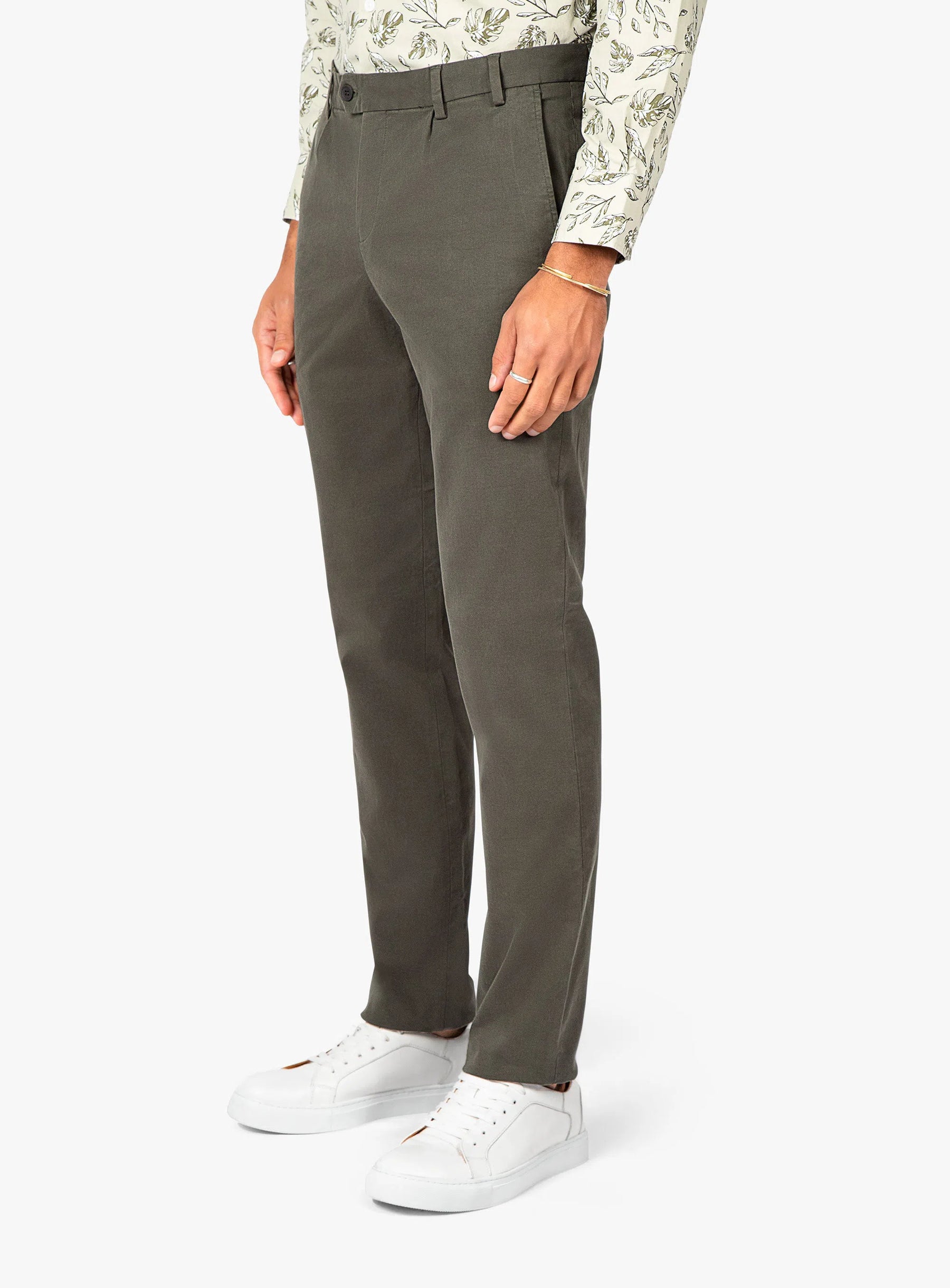 Carmine Pleated Forrest Green Chino