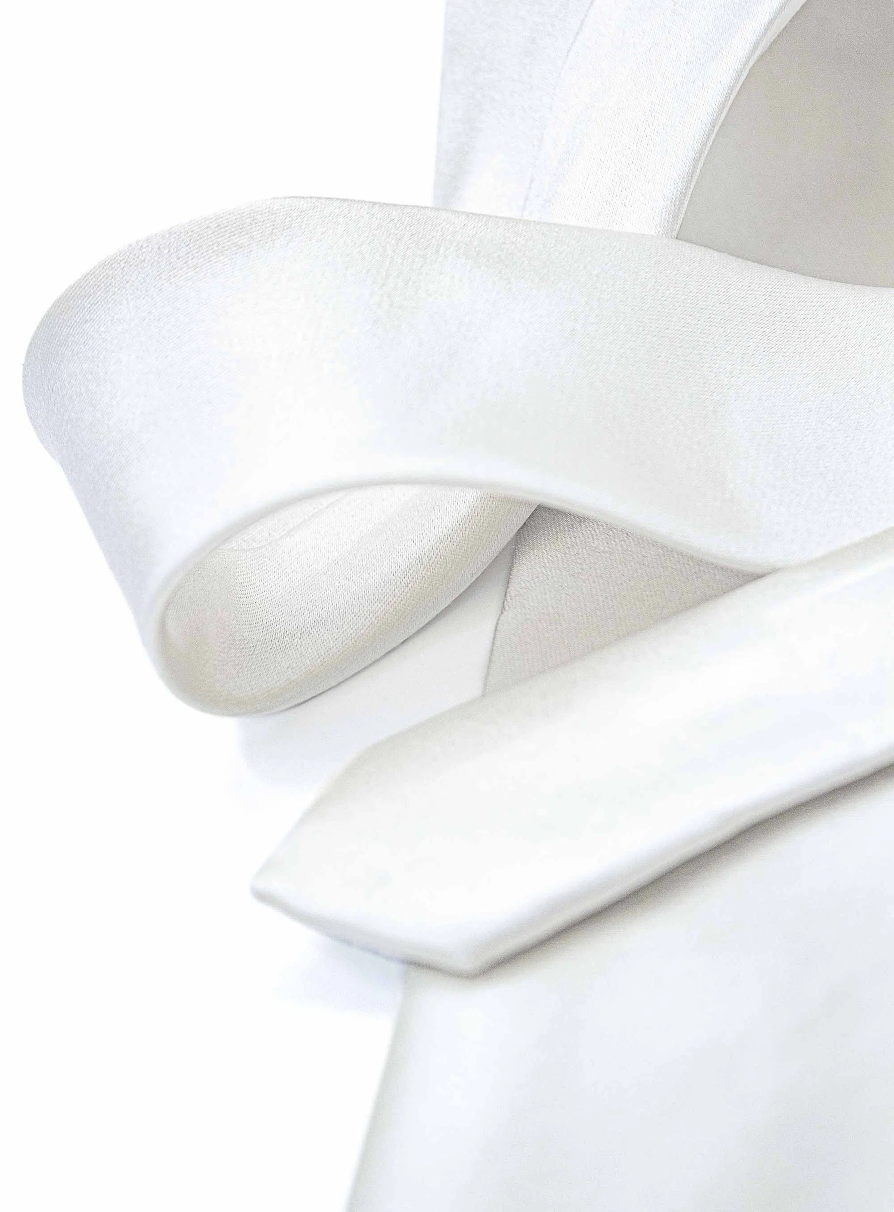 Essential White Silk Tie
