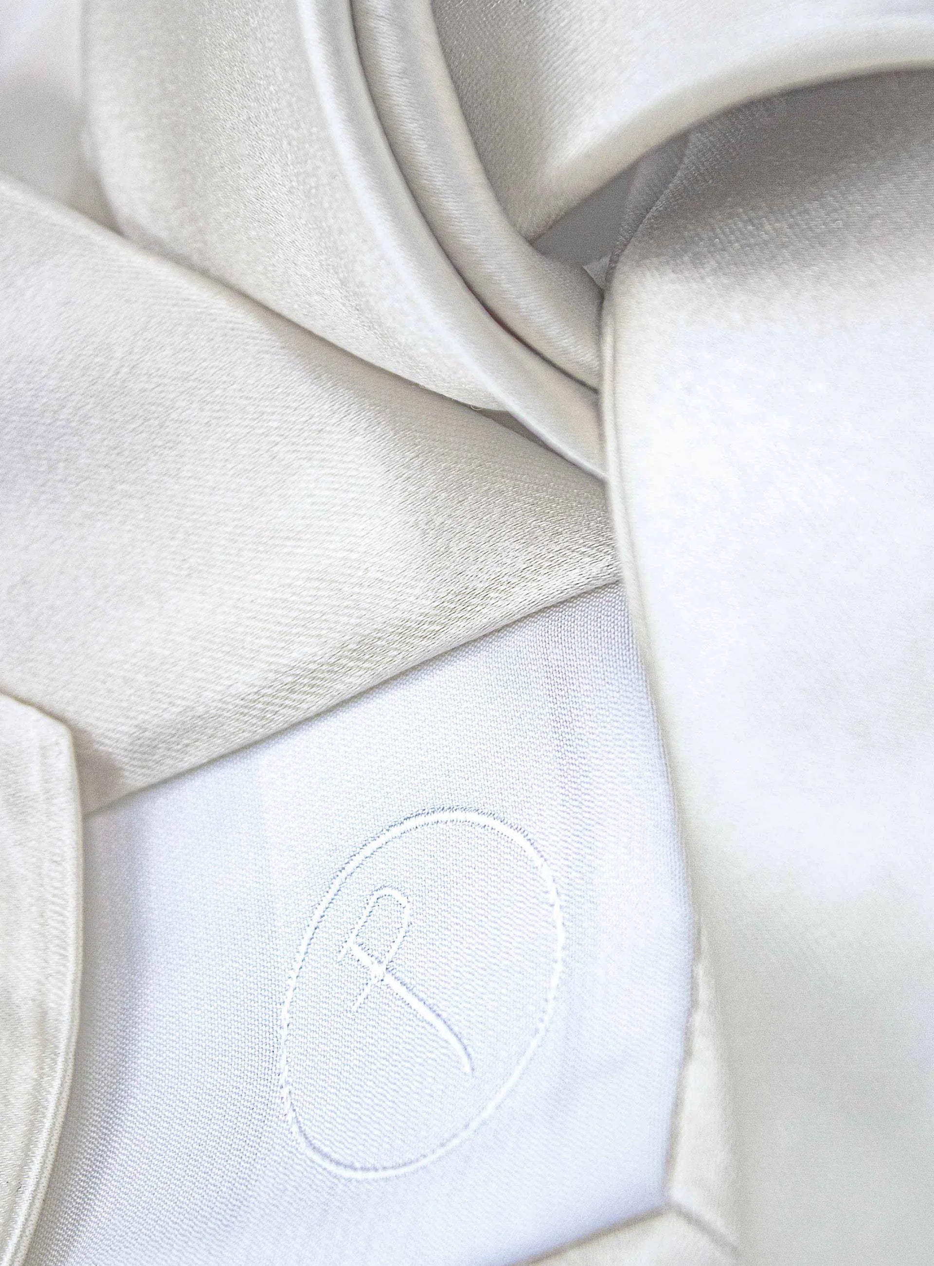 Essential White Silk Tie