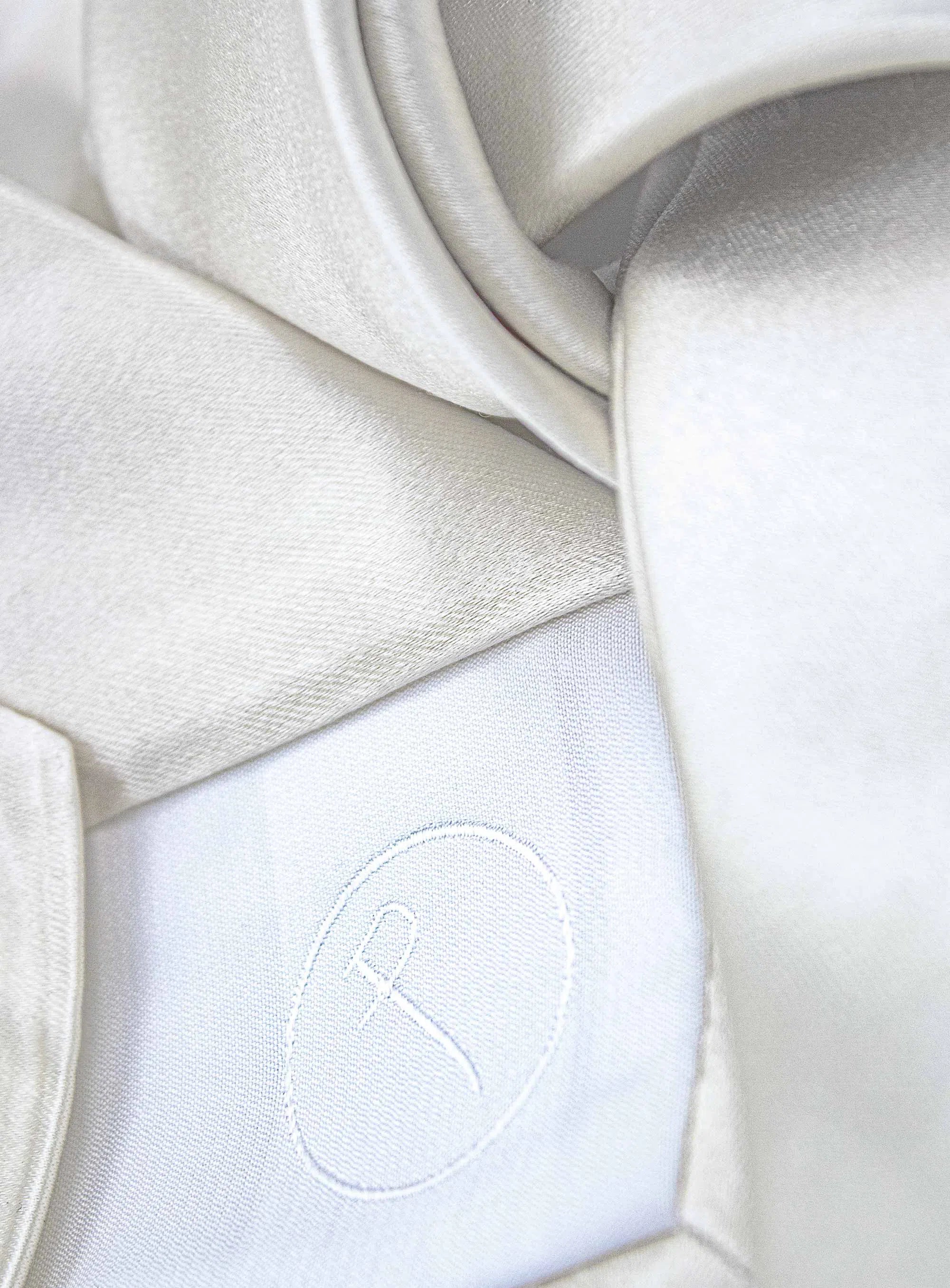 Essential White Silk Tie