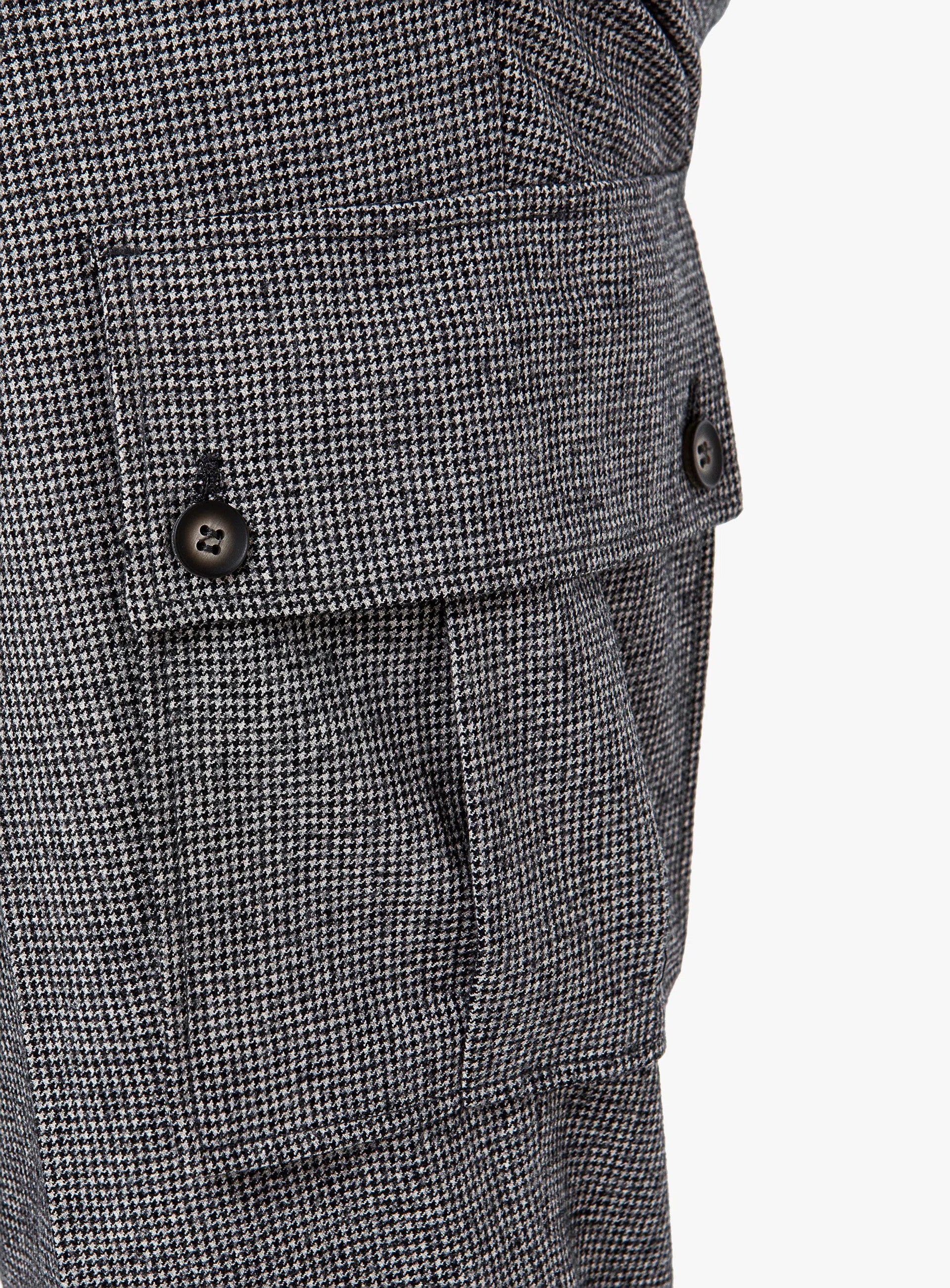 Isla Grey Houndstooth Flannel Cargo