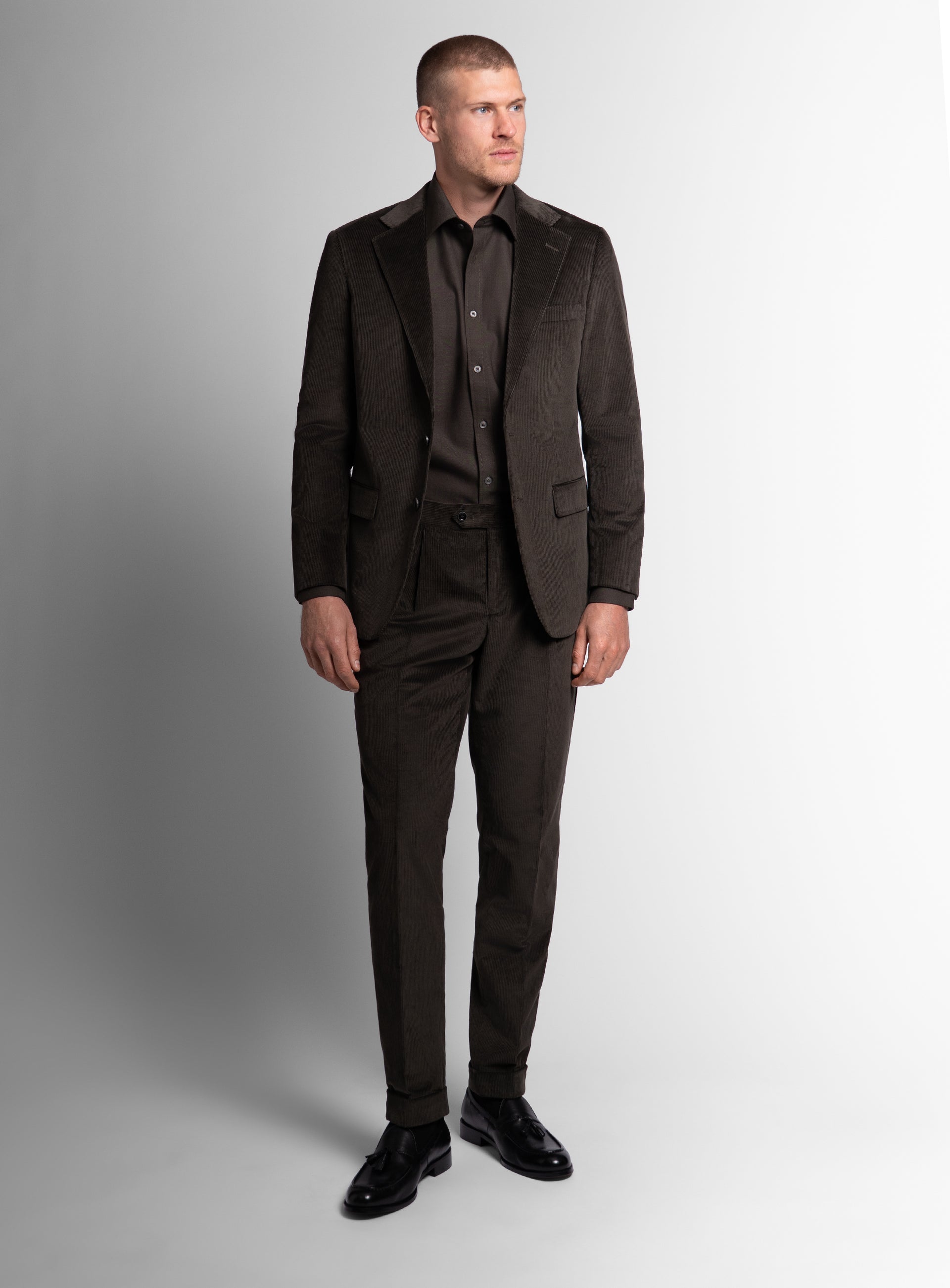 Man wearing the Vitale Corduroy Olive Green Sport Jacket