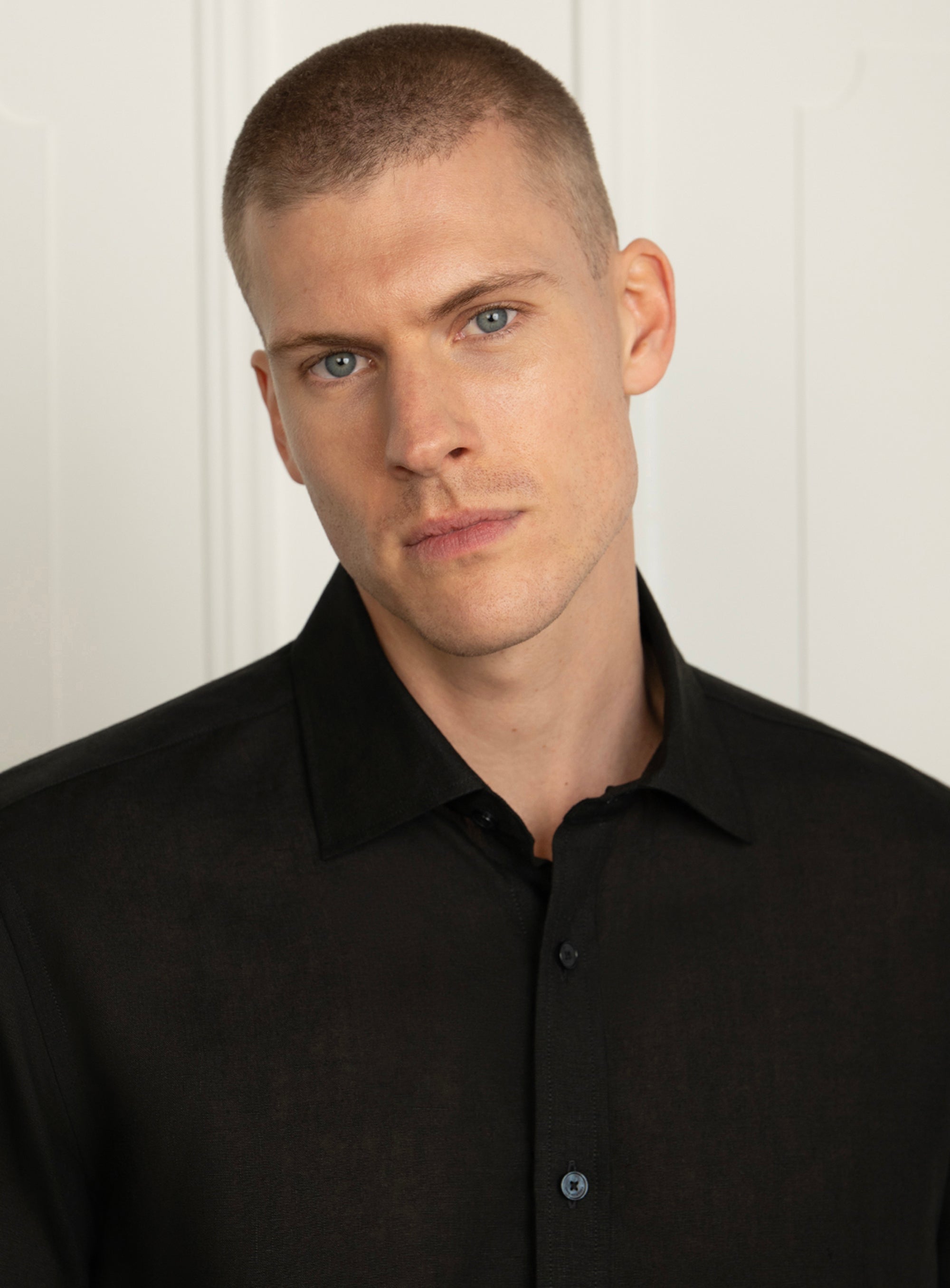 Amalfi Signature Black Linen Shirt