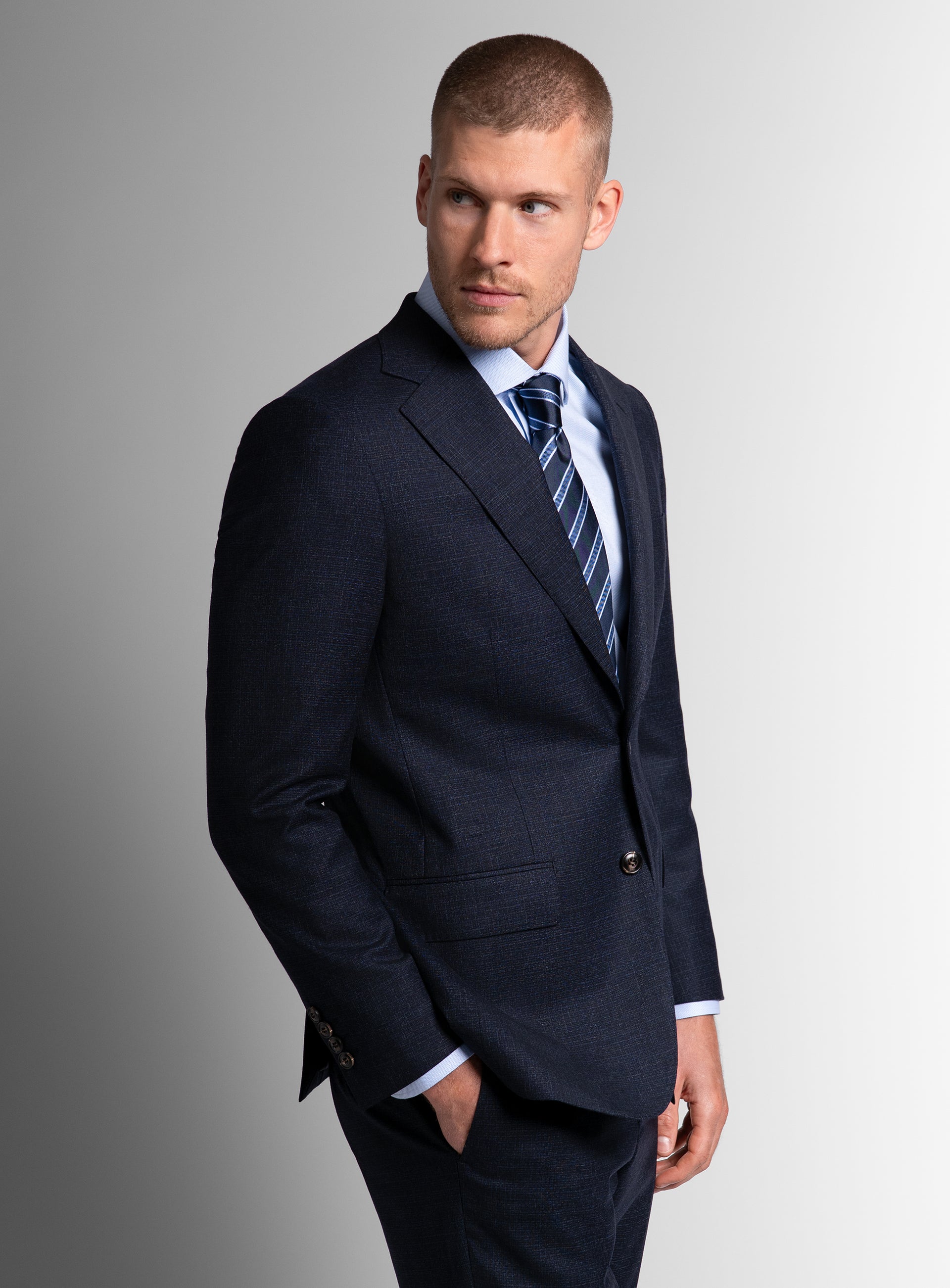 Vincenzo Textured Navy Suit
