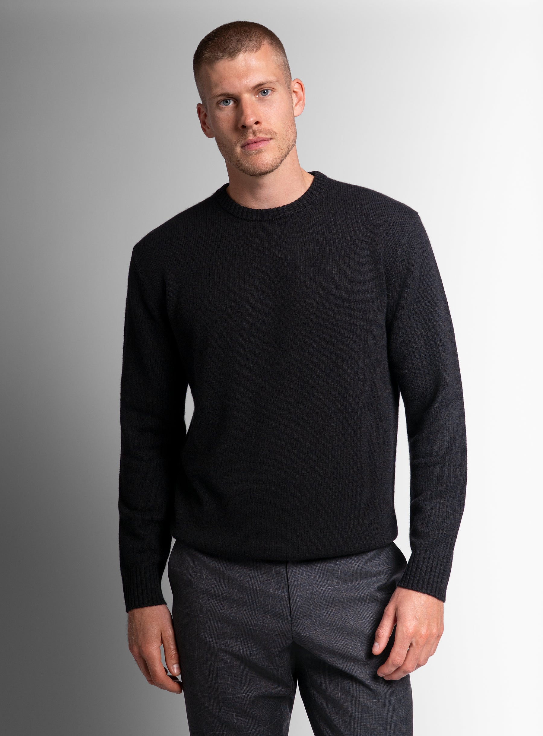 Black Wool/Cashmere Crewneck Knit