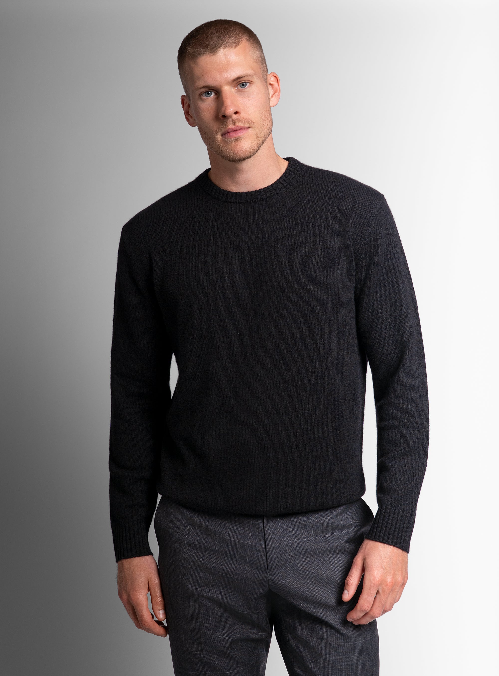 Black Wool/Cashmere Crewneck Knit