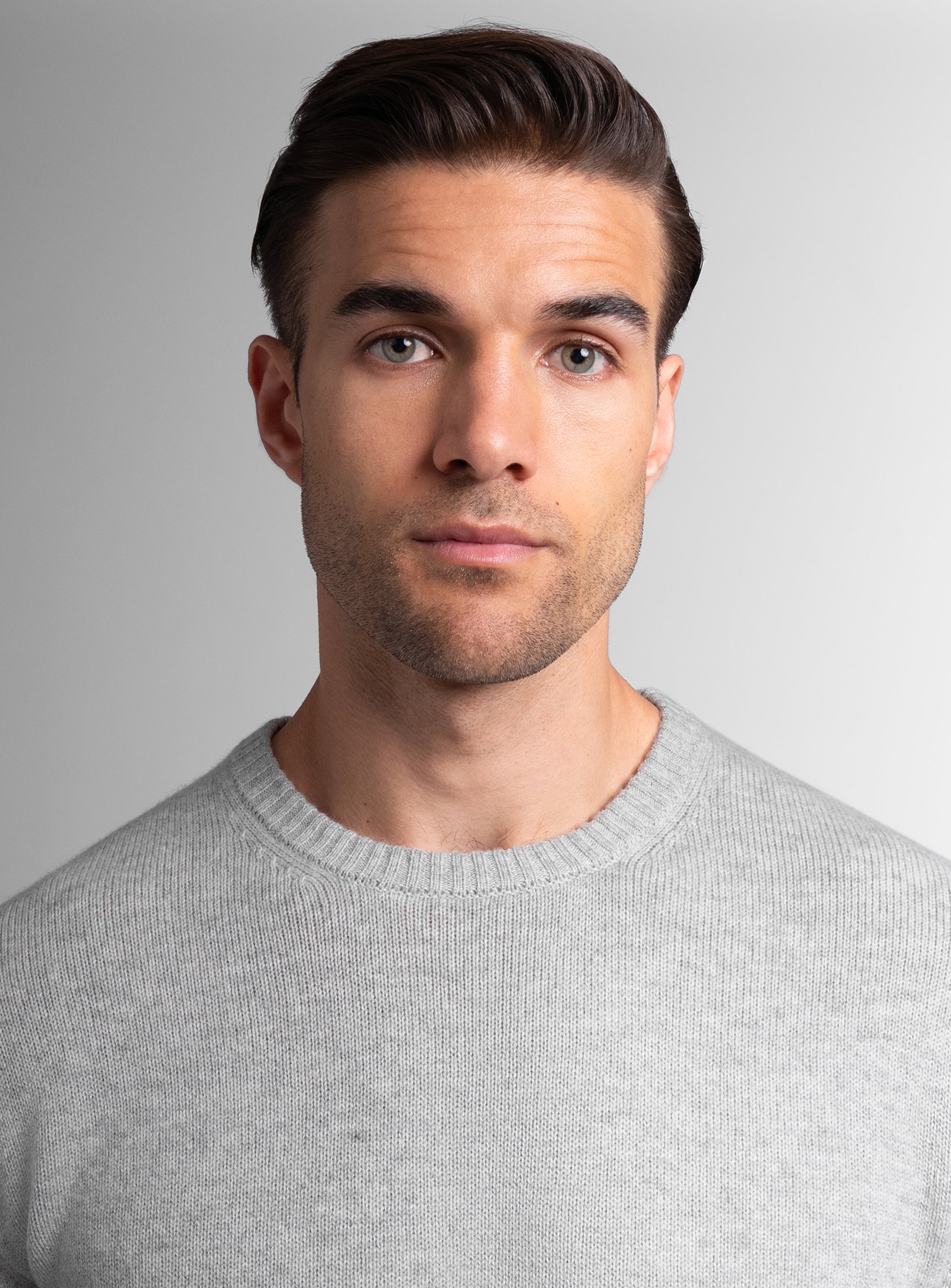 Wool/Cashmere Ash Crewneck Knit