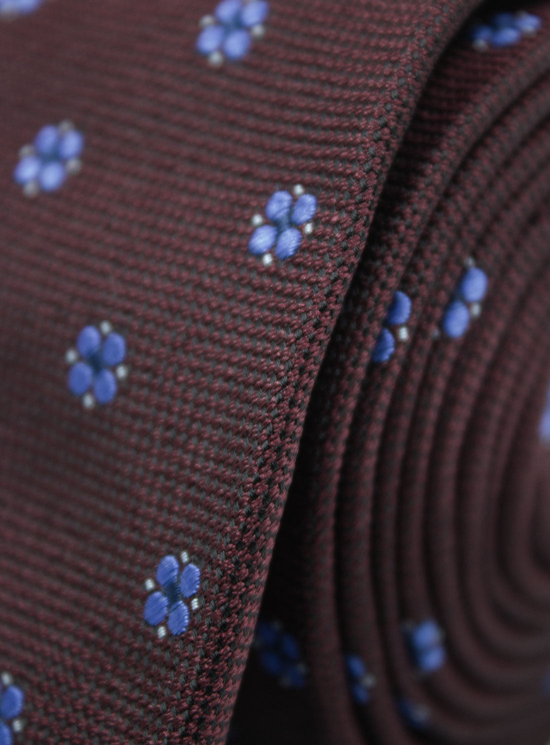 Close-up of the Bottinelli Fiora Burgundy Silk Tie