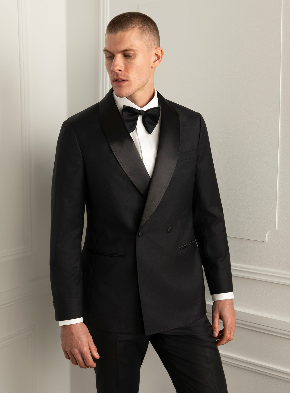 Rossini Black Dinner Jacket - Model angled front view
