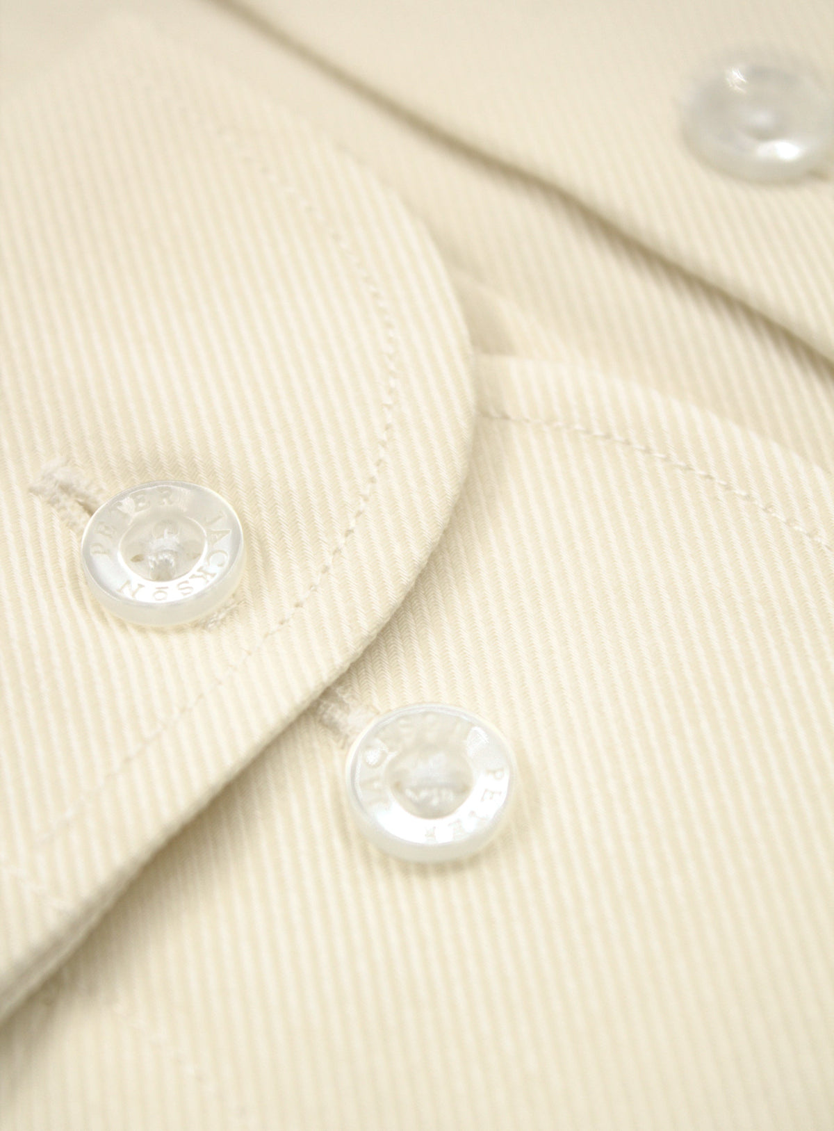 Adjustable two-button barrel cuff of the Milan Buttermilk Twill Shirt