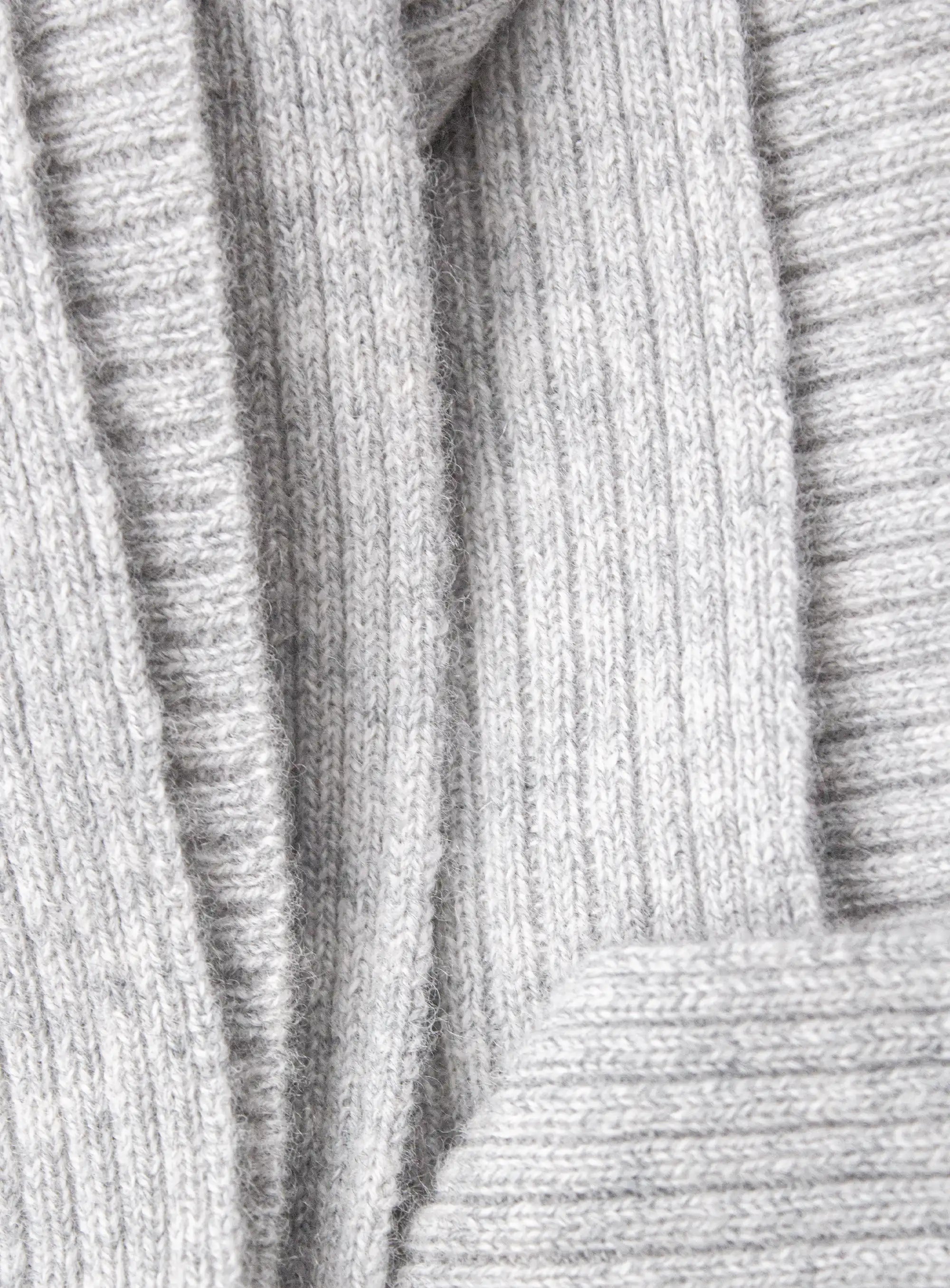 Wool/Cashmere Fine Rib Scarf