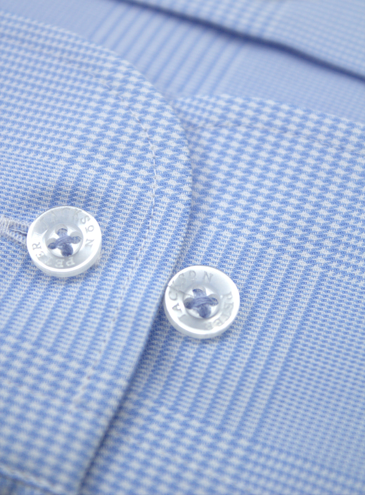 Adjustable two-button cuff of the Milan Oversize Plaid Sky Blue Shirt