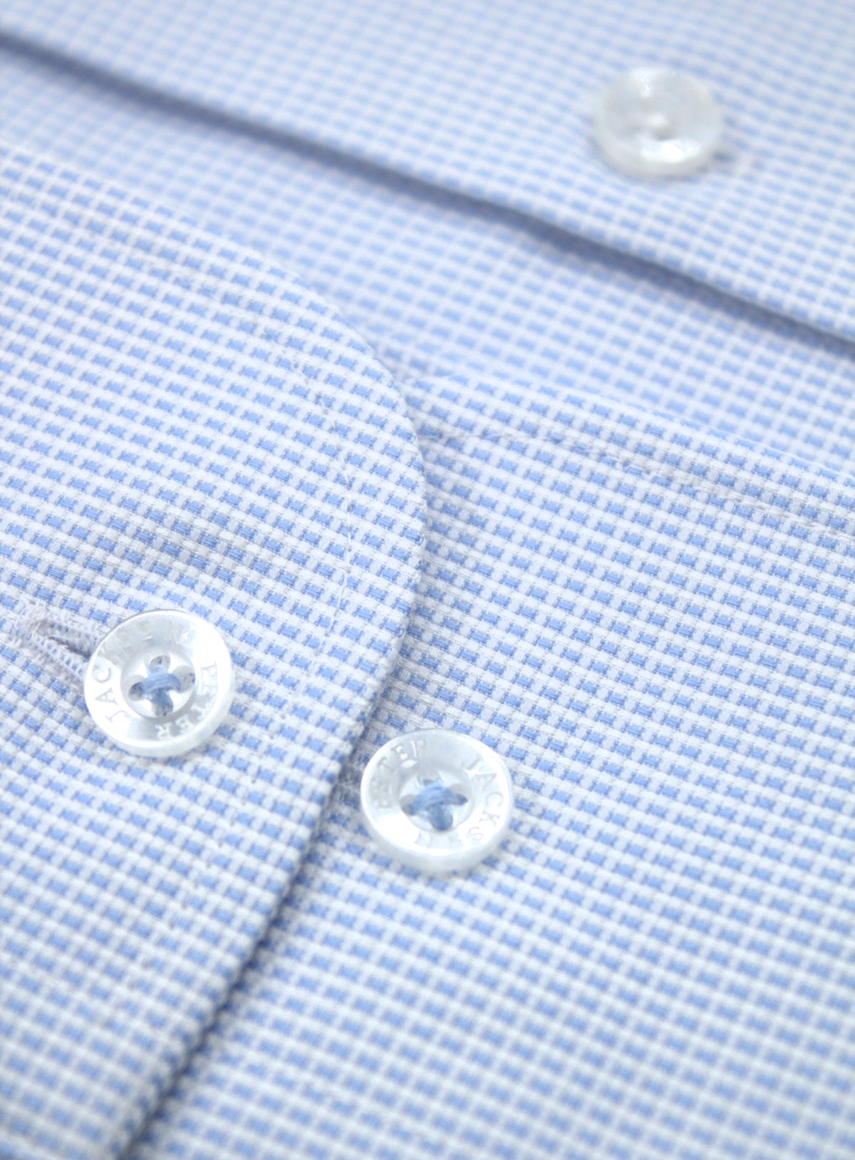 Milan sky blue and white grid shirt, rounded cuff and adjustable buttons