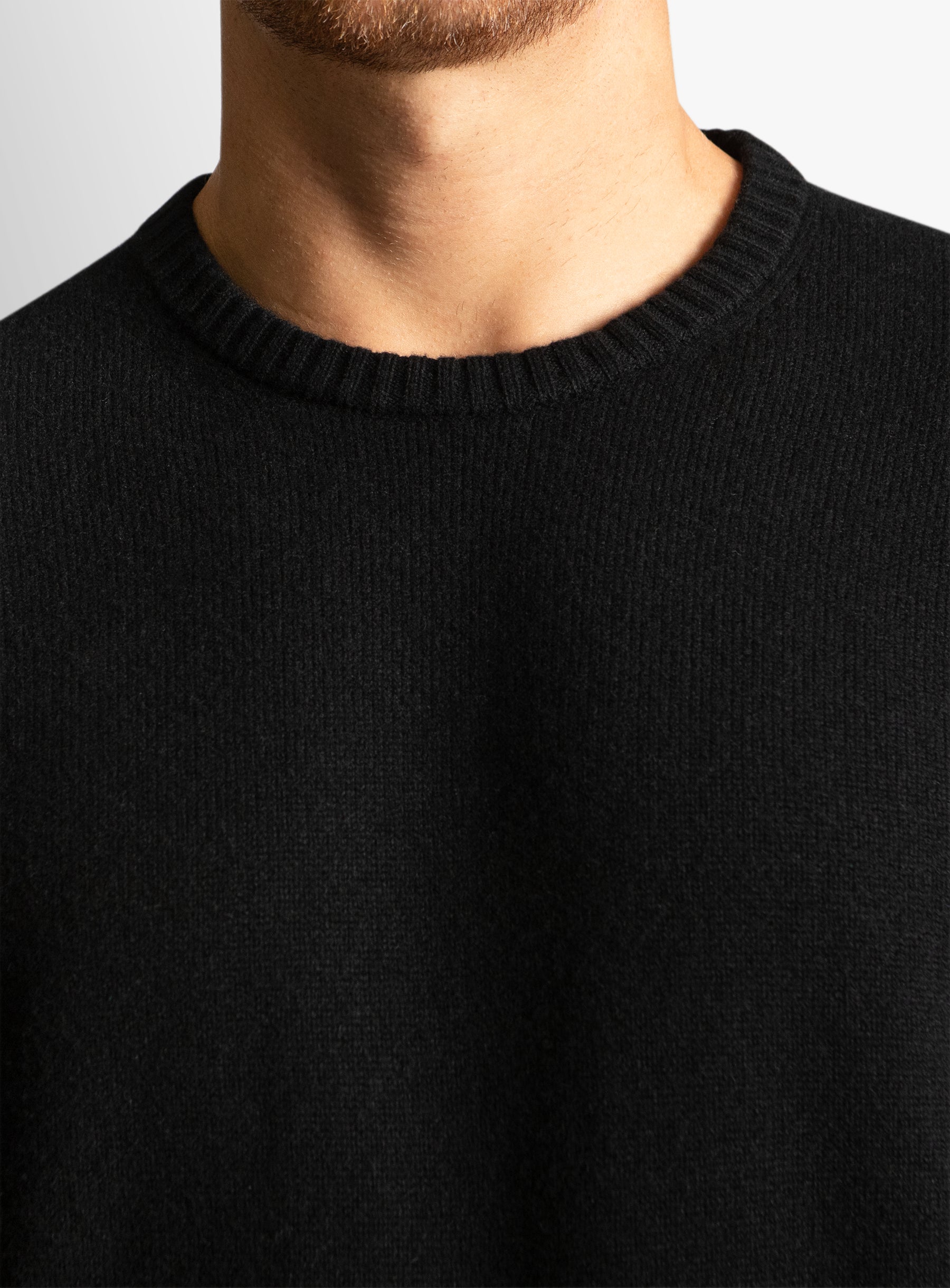 Black Wool/Cashmere Crewneck Knit