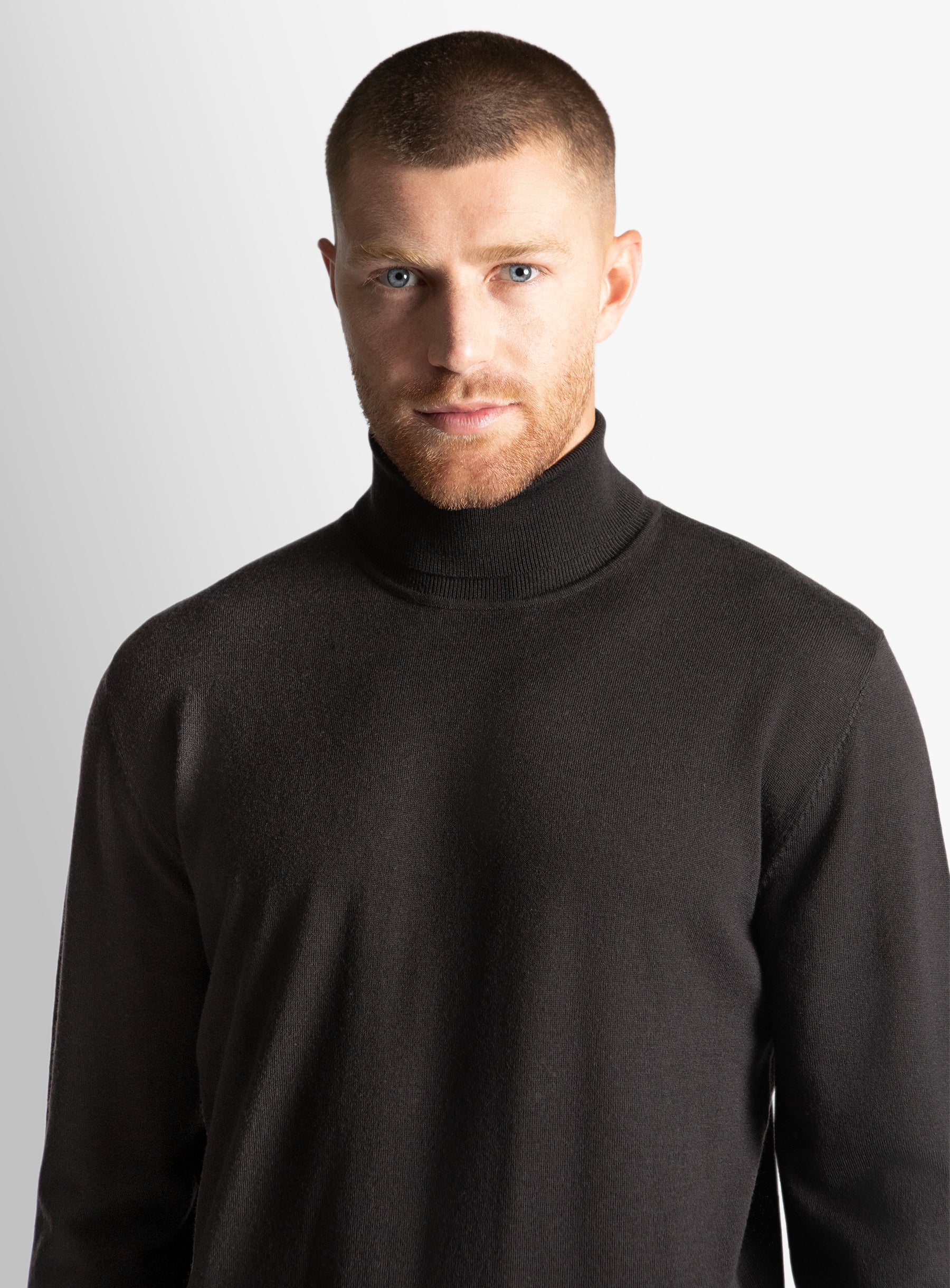 Merino Wool Brown Turtleneck Knit